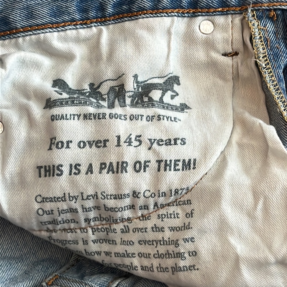Levi’s Men’s Shorts Cutoffs Size: 32 Color: Blue Distressed